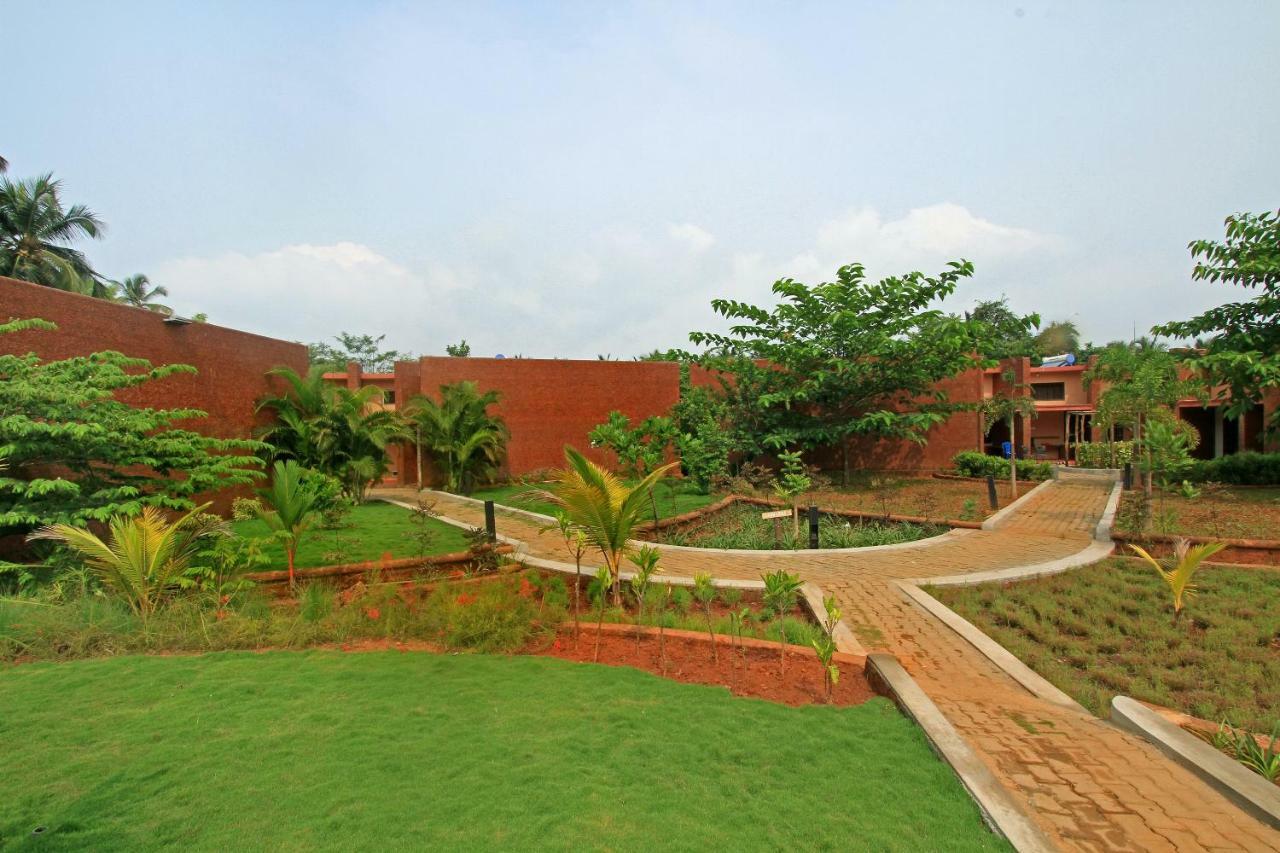 جوكارنا Palette Arthigamya Spa & Resort المظهر الخارجي الصورة